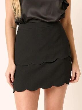 Club Monaco Black Mini Skirt Scalloped Hem Layered Size 0